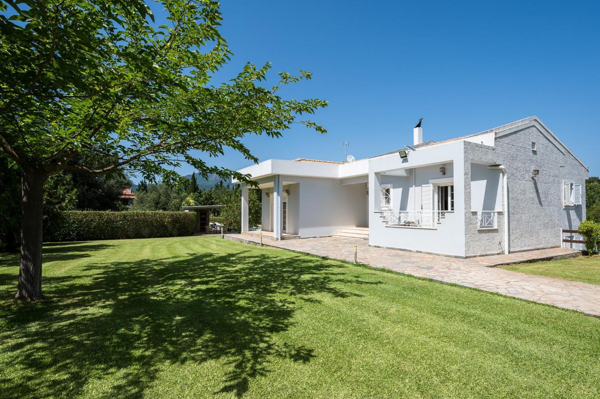 Villa Nefeli With Private Pool By Konnect Dassia (Corfu) Exterior foto